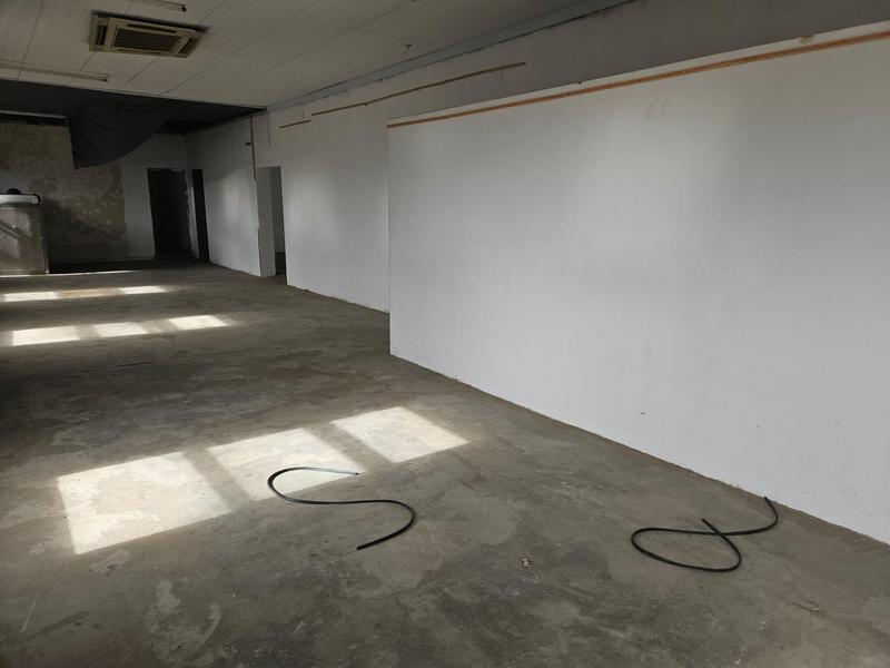 To Let commercial Property for Rent in Salt River Western Cape